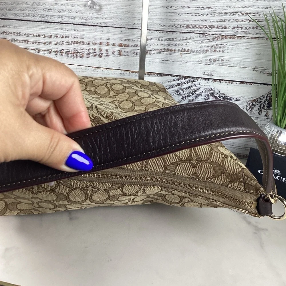 COACH HOBO BAG OUTLINE SIGNATURE CELESTE KHAKI TAN BROWN PURSE GUC - Picture 11 of 12